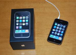 iphone 16G with box